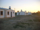 La empresa constructora por cuestiones de comodidad desmonto todo el perimetro del barrio originario